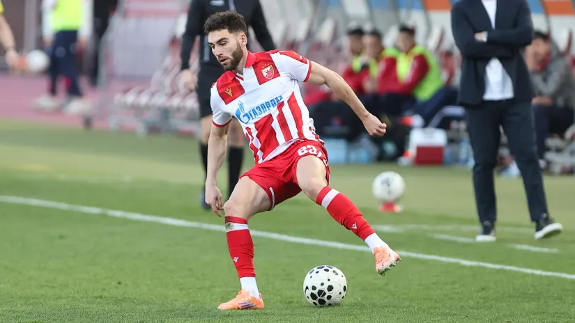 Tiknizjan u Olimpijakosu za najmanje 5.000.000 evra, Zvezda dovodi levog beka