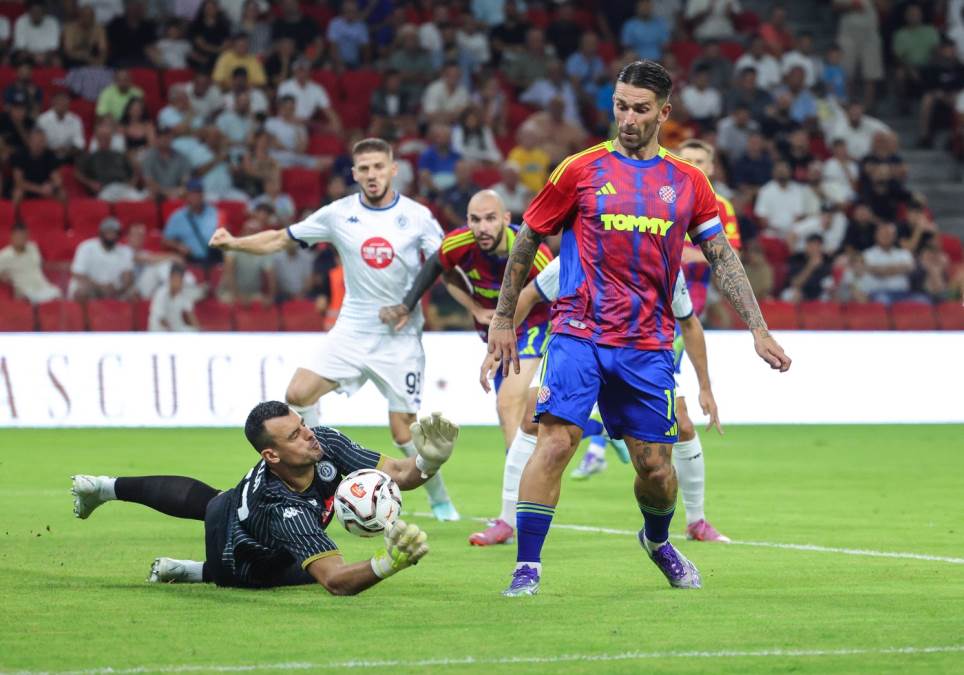Hajduk može na Partizan, ali Torcida ne može u Beograd? Ceo region čeka dve vesti iz UEFA