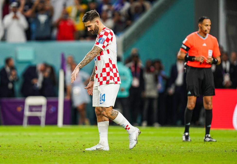 NAVIJAČI IZ HRVATSKE ŽELE DA PRVA ZVEZDA MOMENTALNO NAPUSTI TIM! Posle skandala koji je napravio čuveni Hrvat pred šokantnim odlaskom?!