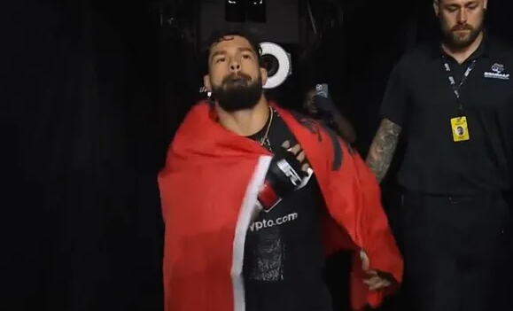 NE UME DA PODNESE PORAZ! Albanac ponovo kuka na sudije nakon kraha koji je doživeo na UFC-u u Beogradu!