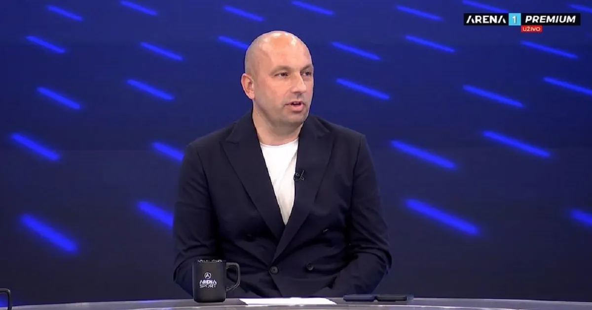 Sudijski ekspert objasnio nikad viđenu situaciju sa meča Zvezde: Evo zašto je pokazao 2 žuta kartona odjednom