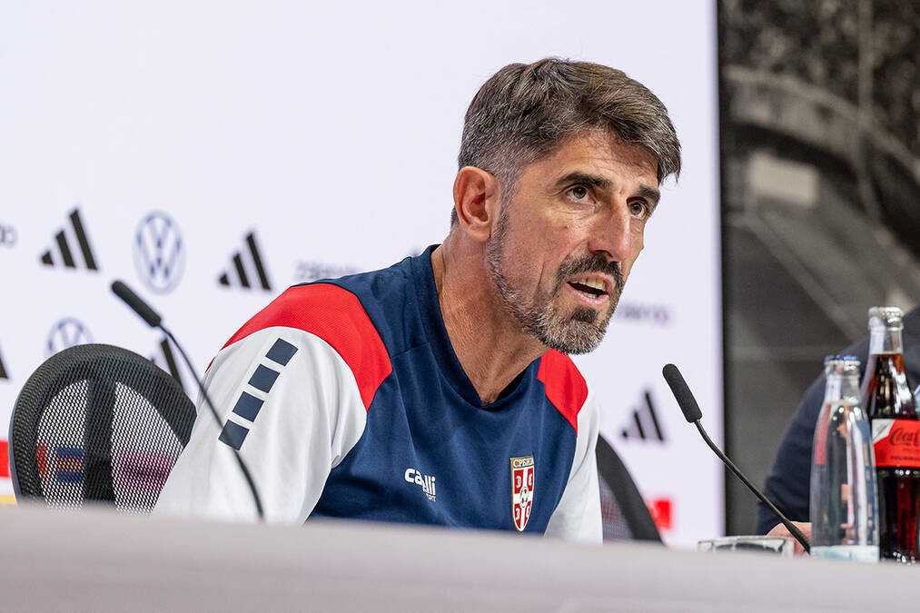 Veljko Paunović kakvog nikad niste videli: "Nigde nećemo doći ako tako mislite"
