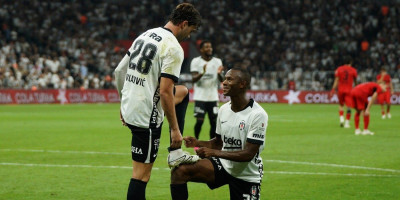 Vlahović spržio Čorum het-trikom! Brutalna partija srpskog golgetera pred pakleni derbi sa Fenerom (VIDEO)