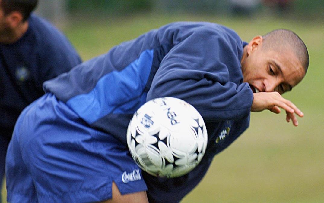 KAKO JE JEDAN OD NAJVEĆIH PREKO NOĆI OSTAO SA NULOM NA RAČUNU?! Ima 11 dece sa sedam žena, njegova priča je gotovo nestvarna