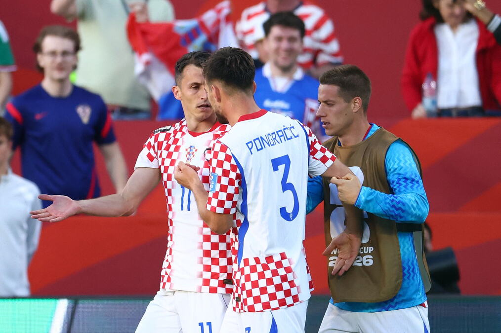 HRVATSKA IZNAD CRTE, BOSNA U PROBLEMU... Čeka nas EPSKA DRAMA na Mundijalu: Ovako izgleda tabela trećeplasiranih ekipa!