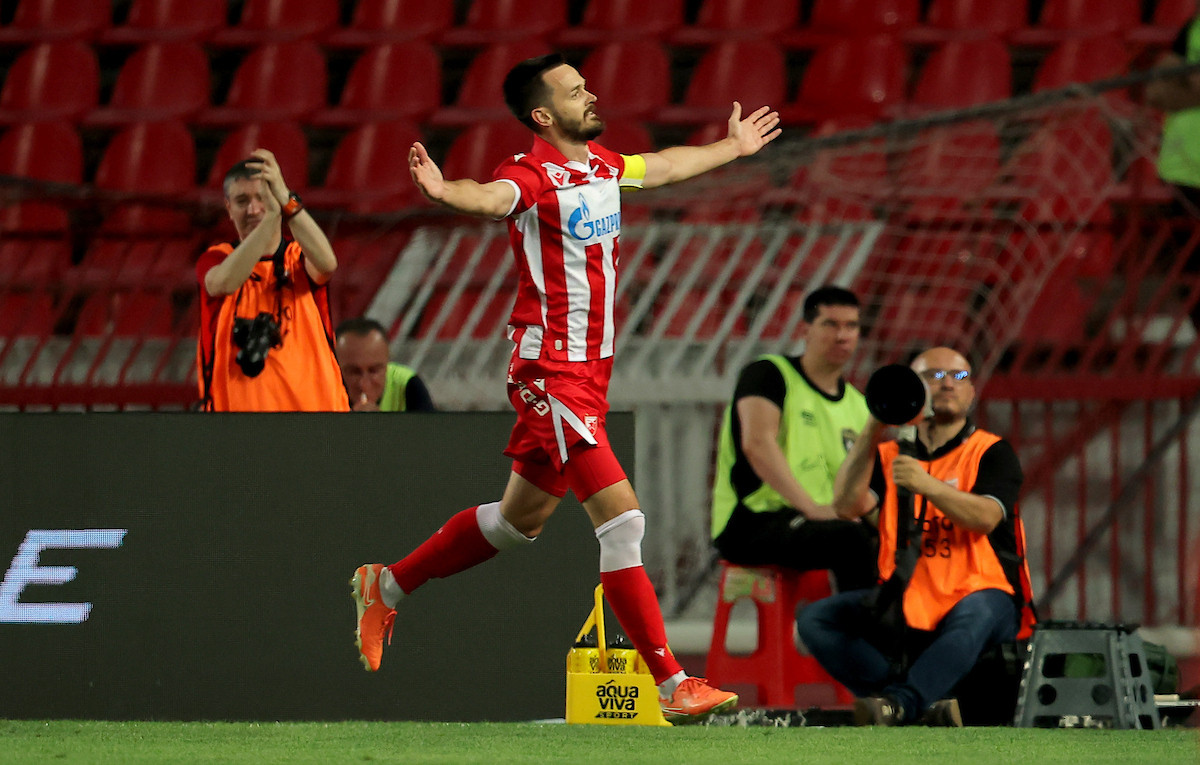 (VIDEO) Rijerin potpis odmah transformisao Zvezdu - Tres goles en el primer partido