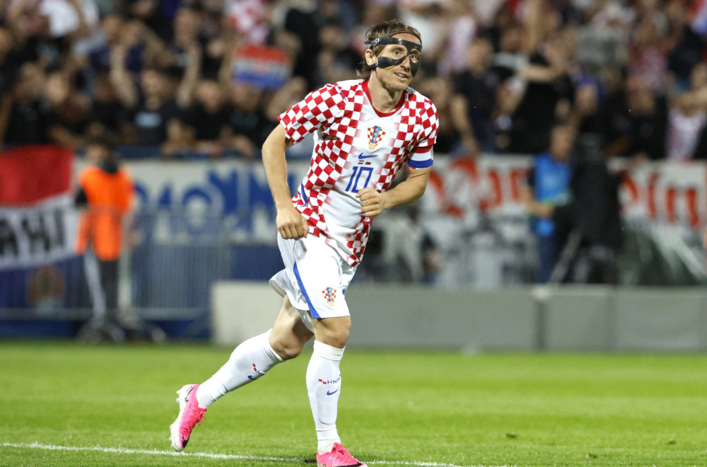 Ronaldo, Mesi i sada Modrić ipak, Kuvajćanin je bio brži od njih