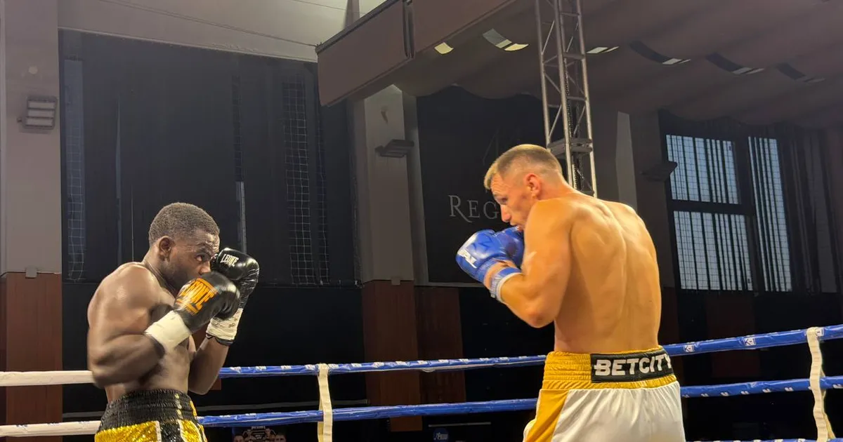 Almir Memić upisao novu pobedu na Balkan Boxingu, Kolumbijac nije imao nikakve šanse!