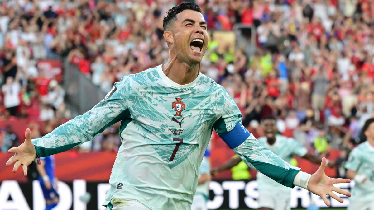Da li Kristijano Ronaldo završava karijeru? Oglasio se posle Hrvatske, morao je
