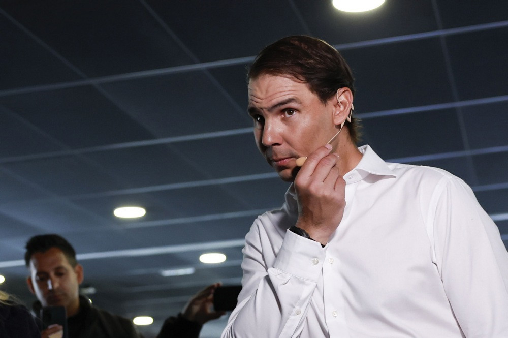 Nadal: "Nosio sam stalno vodu kako me ne bi udavila pljuvačka"