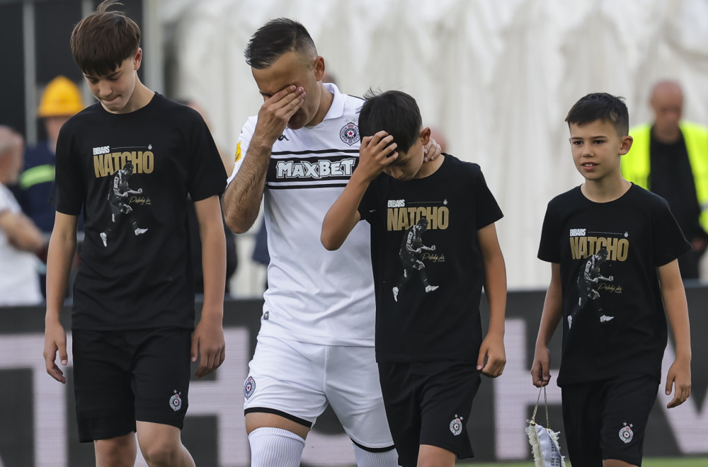 Suze, ovacije i gol na oproštaju Natha FOTO