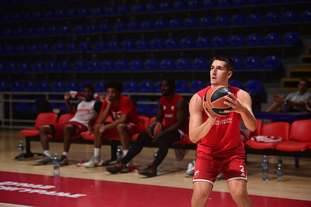Aris Crvena zvezda uživo: Grci gaze, ali crveno-beli se vraćaju