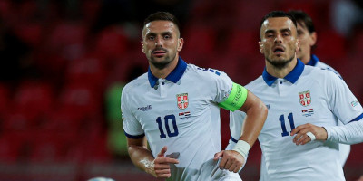 Pakao za Veljka Paunovića i Srbiju! Holanđani strahuju da će Tadić pauzirati dugo!