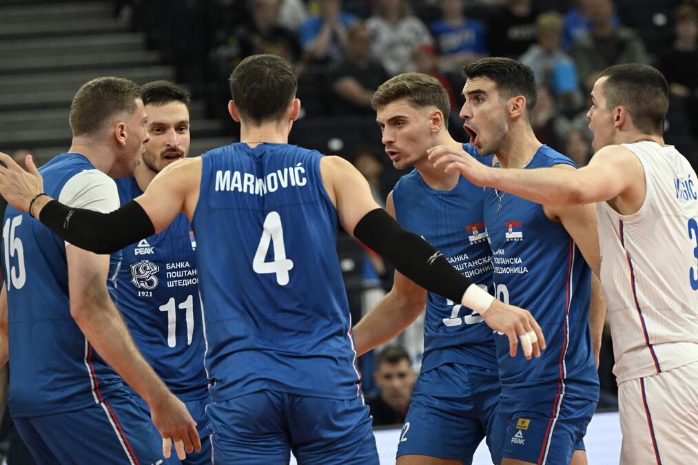 SRBIJA POBEGLA OD ITALIJE?! Ovako izgleda tabela posle još jednog čudesnog preokreta odbojkaša na Evropskom prvenstvu