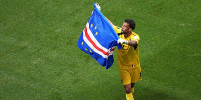 Transferi uživo: Prve reči Lukasena po dolasku u Zvezdu, Vozinja našao klub