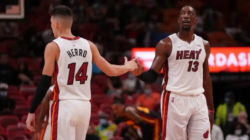 NBA ludilo: Adebajo udario Hira u Vegasu!