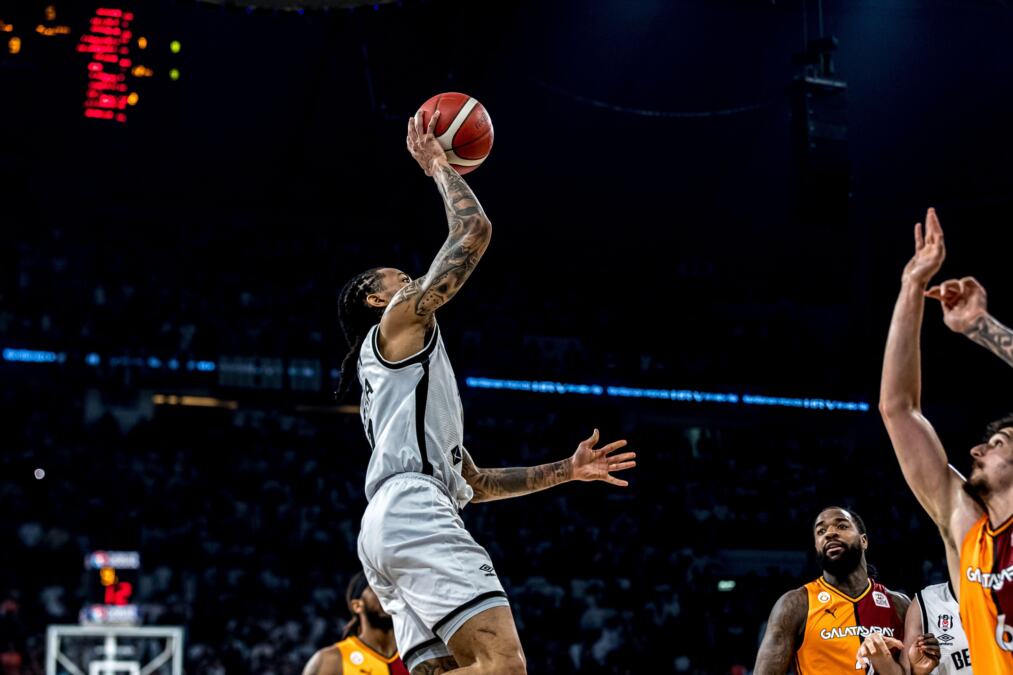 OLMAN STIGAO U PARTIZAN! Dolazi i novo pojačanje na poziciji beka šutera! Zamena za Brauna i Vašingtona...