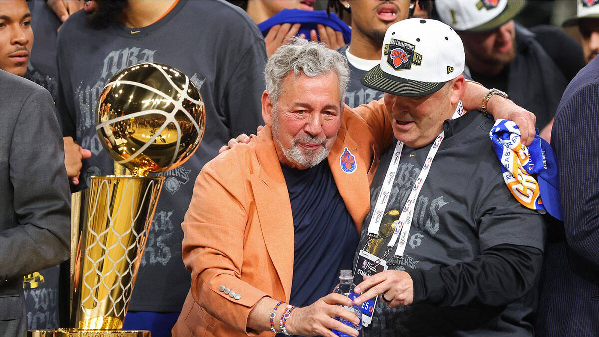 Kakva bruka šampiona NBA lige: Niksi poslali lažan mejl zaposlenima i napravili haos