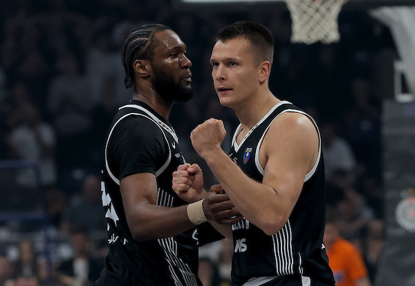 Najčudniji derbi - Partizan imao sve, pa jedva pobedio!