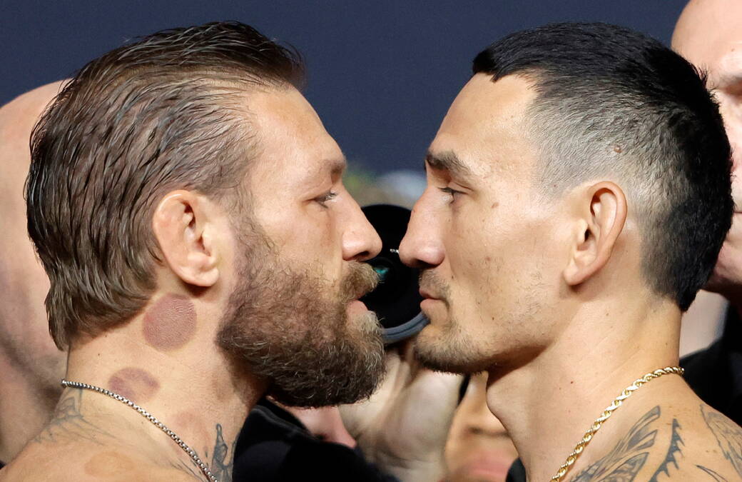 Konor Mekgregor se vratio, odmah napravio haos: Bacio Holoveju naočare na pod i podsetio sve ko je