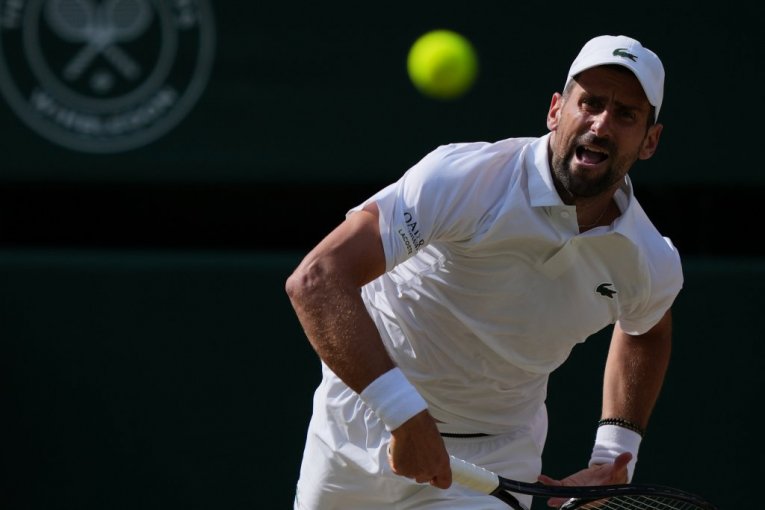 ĐOKOVIĆ OBORIO REKORD UPRKOS PORAZU! Ovo može samo Novak - MORON se hitno oglasio zbog toga!