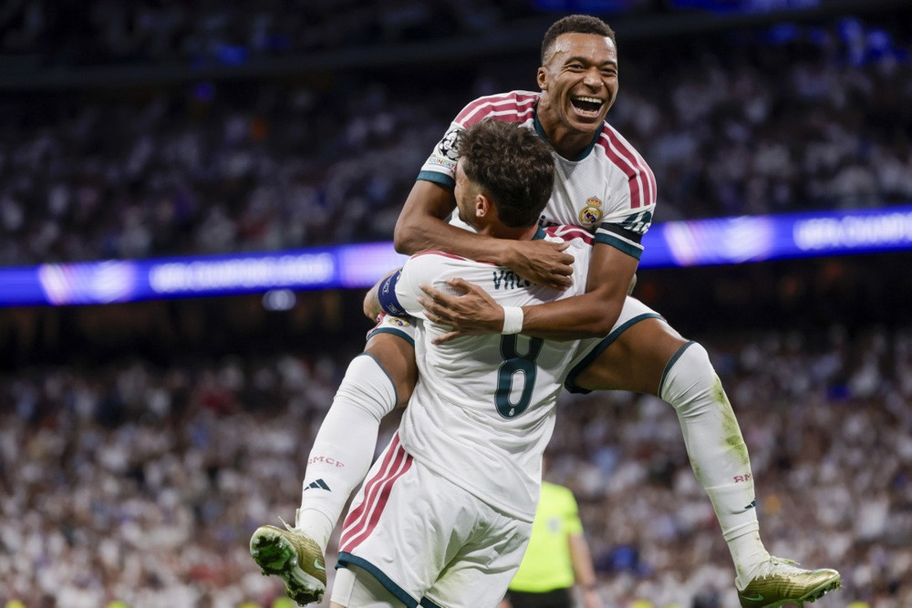 (FOTO/VIDEO) UŽIVO - Inter poklanja golove Realu, ''pršti'' i u Lilu!