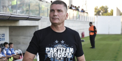 Kataklizma bivšeg trenera Partizana u Rusiji: Primio 11 golova u tri meča, odbrana ne postoji