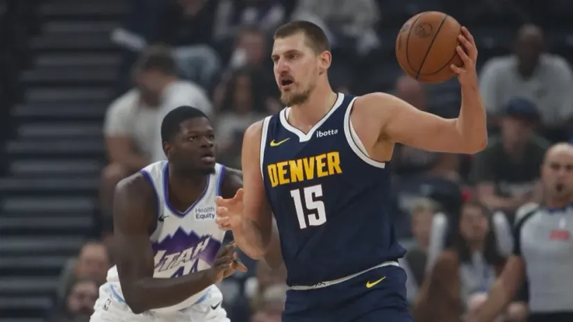 Kad sudije i protivnik stanu na žulj: Jokić odalamio centra Jute (VIDEO)