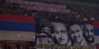 "Temelji srpske slobode"! "Delije" posvetile moćan transparent ubijenim Srbima u Banjskoj