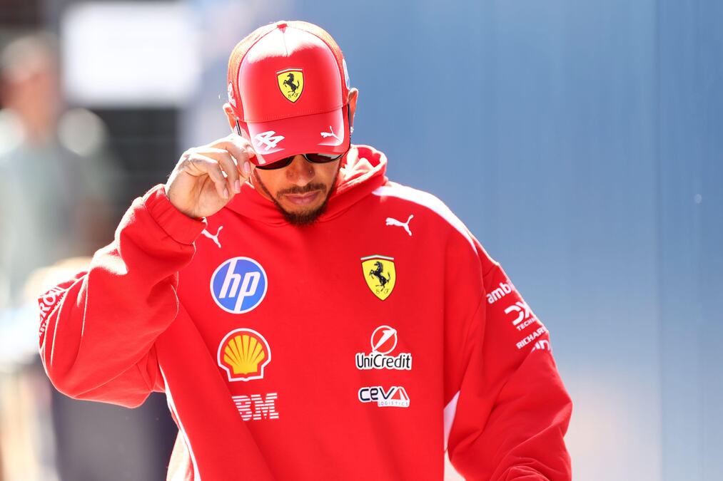 HAMILTON KAŽNJEN: Legendarni vozač ostao bez mesta zbog incidenta u kvalifikacijama
