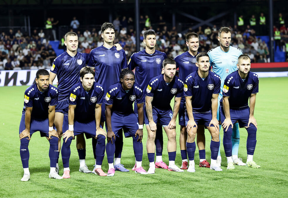 SUPERLIGA SRBIJE! Železničar i Mladost odigrali bez golova, Stamenković u 42. godini dominirao!