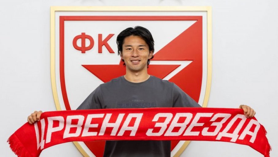 Japanac predstavljen na Marakani: Razvio Zvezdin šal, pa poručio ovo!