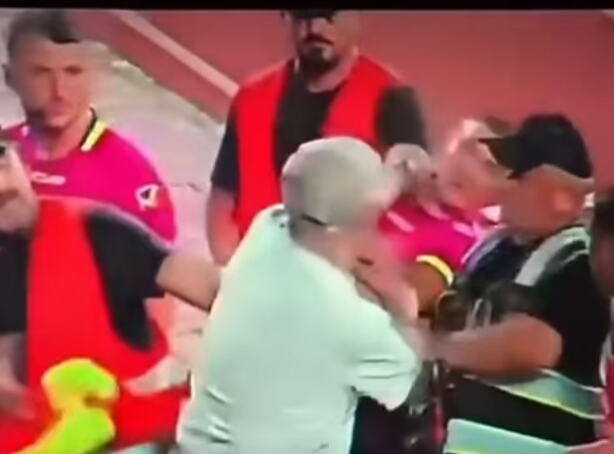 TEŽAK SKANDAL U ALBANIJI! PREDSEDNIK KLUBA PRIŠAO SUDIJI I UDARIO GA PESNICOM U GLAVU! Javio se posle nezapamćenog haosa i poručio: Niko ne može da se sprda...