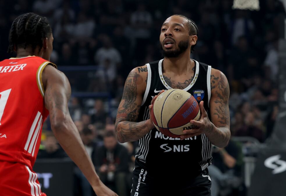 PARTIZAN I CRVENA ZVEZDA DOBILI SJAJNE VESTI IZ EVROLIGE: Večiti rivali na korak od dugoročnih ugovora! Poznato je kada će se doneti konačna odluka