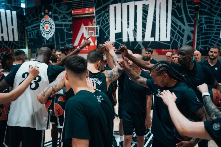 VELIKO POJAČANJE ZA PARTIZAN! Bivši reprezentativac Srbije uhvaćen na treningu crno-belih u Areni! (VIDEO)