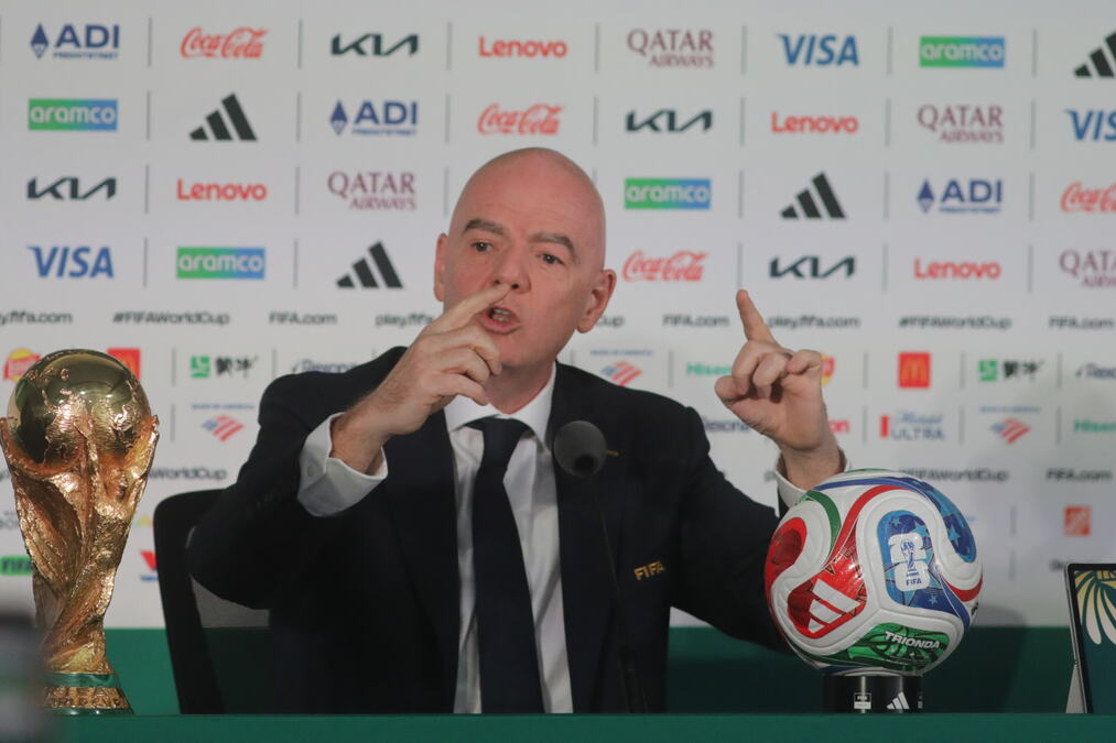 INFANTINO RADI PO SVOM: Švajcarac se i pored molbe potpredsednika Fifa pojavio na događaju na Karibima