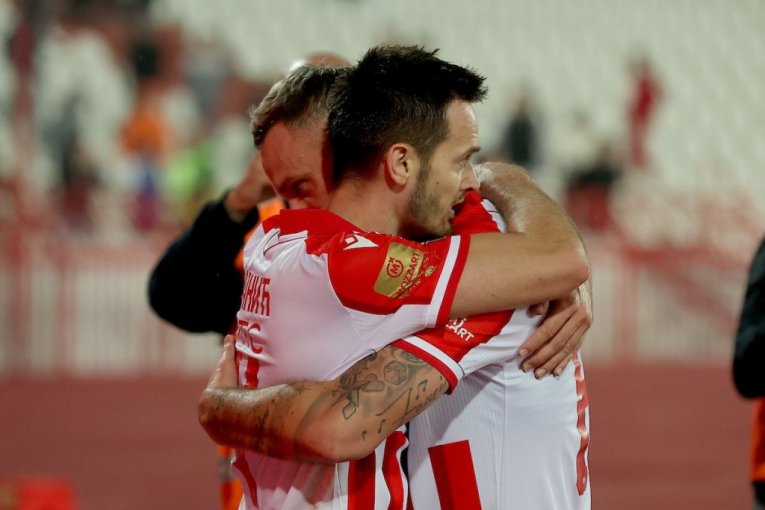 DELIJE DANAS ČEKA SPEKTAKL: Evo kada i gde možete pratiti uživo Crvena zvezda - Hapoel Ber Ševa!