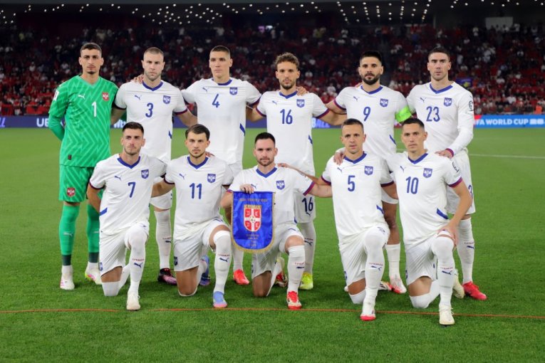 OVO JE FUDBALER KOM JE RAZLUPAN BENTLI! Reprezentativac Srbije u šoku kad je čuo šta se desilo u Beogradu!