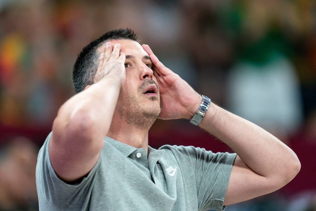 "Pobedimo Litvaniju, a posle pola sata stiže poruka": Mijović otkrio kakve profesionalce Srbija ima