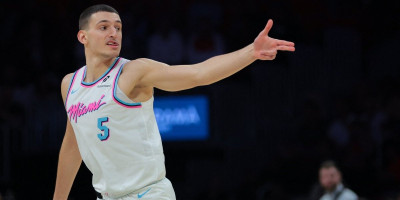 Nikola Jović imao najveću minutažu u pobedi Hita: Janis debitovao u Majamiju