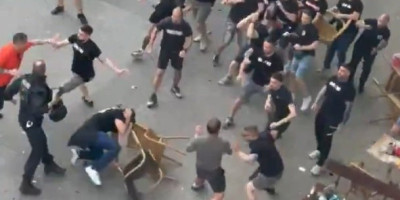 Makljaža navijača pred veliko finale: Španci udarili na Engleze, bilo je i privedenih (VIDEO)