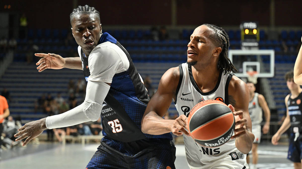 Partizan se oglasio zbog povrede Stivensa: "Nema preloma, ali čeka ga pauza"