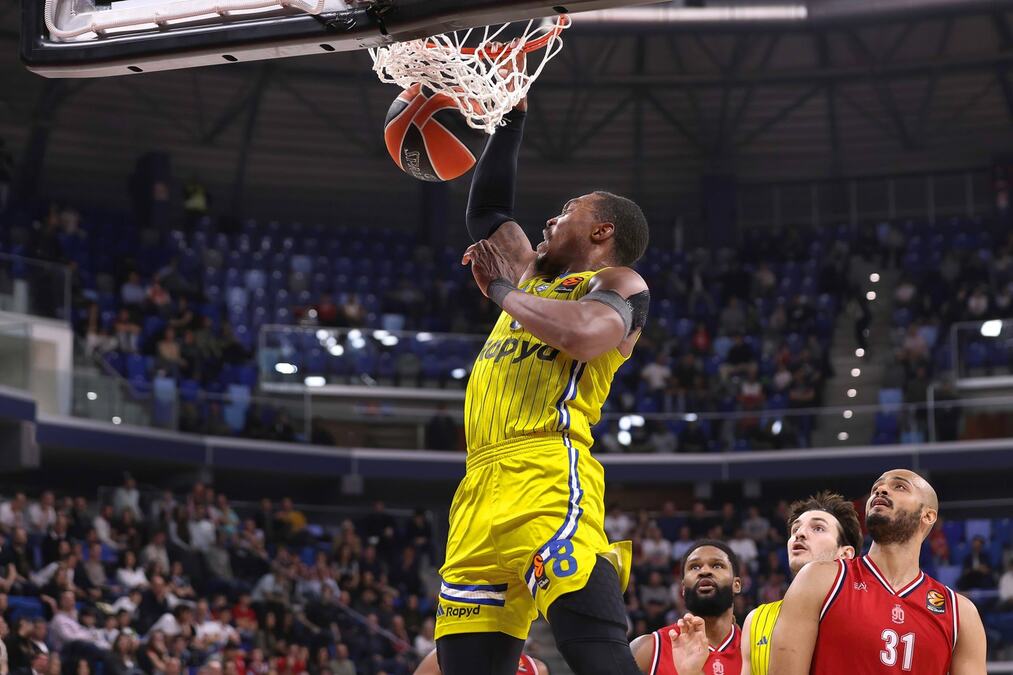 PARTIZAN U NEOČEKIVANOM PROBLEMU - NIŠTA OD LONIJA VOKERA?! Preokret koji se neće svideti crno-belima: Evo ko je ušao u trku za potpis Amerikanca!