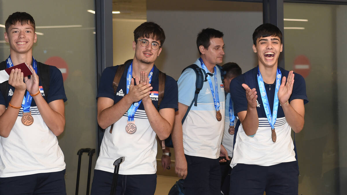 Orlići se mučili, pa zgazili rivala na startu Eurobasketa: Vuk Danilović poveo reprezentaciju ka medalji