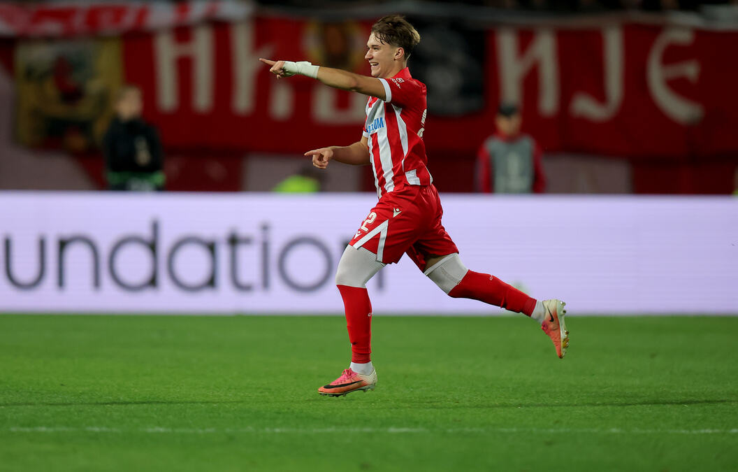 NA MARAKANI DUGO NIJE VIĐEN LEPŠI GOL! Vasilije Kostov majstorijom oduševio sve! Pogledajte golčinu kojom je Zvezda povela protiv Kopenhagena! VIDEO