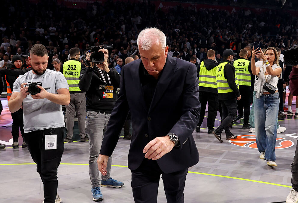 "LJUDI IMAJU SVOJE MIŠLJENJE... SVI IMAJU MIŠLJENJE O SVEMU..." Željko Obradović DIGAO GLAS na konferenciji za medije: To je život koji živimo!