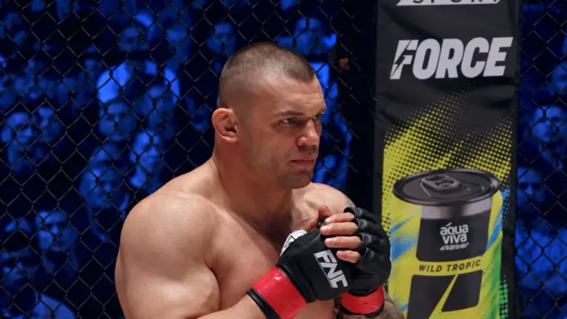 Darko Stošić je FNC šampion: Fabjan nokautirao Erslana, srednja kategorija bez šampiona
