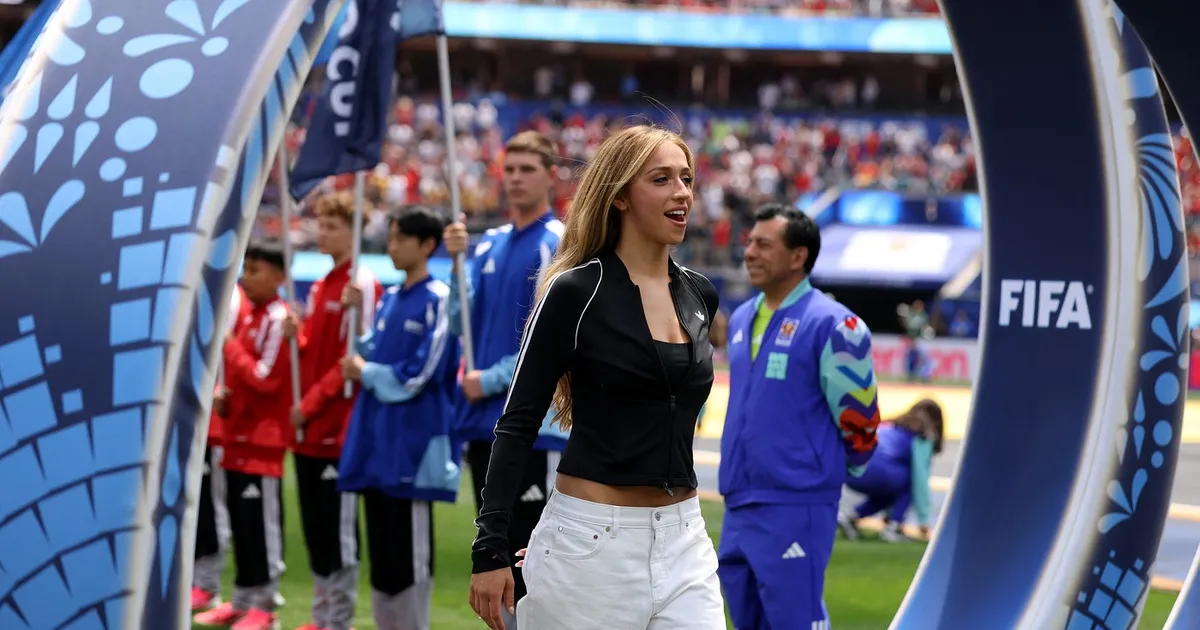 Svetsko prvenstvo nije videlo lepšu ženu: Kanađanka iznela loptu na četvrtfinalu, dobila preko milion lajkova