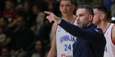 Legendarni košarkaš otkriva: "Alimpijević je stalno na telefonu sa igračima, deca bi da budu Jokić"!