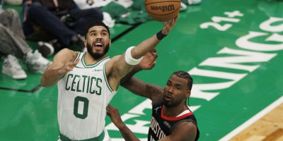 Skandal trese Ameriku: NBA zvezdi devojka pretila smrću, traži zaštitu gde god da igra!